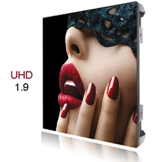 P1.9 Taispeántais faoi stiúir